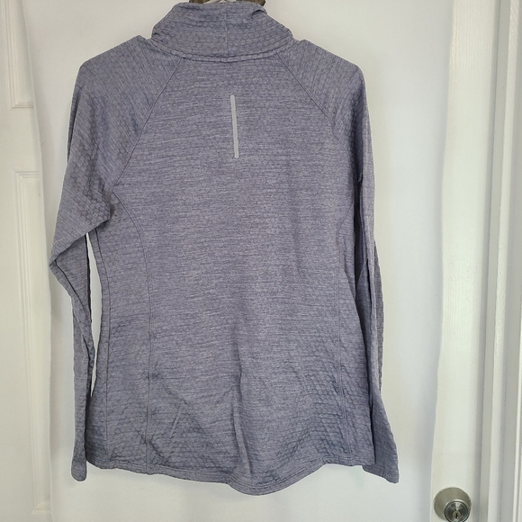 RBX Woman's Preformance Activewear Workout Shirt, Size: Large Color: Grey - Picture 13 of 14